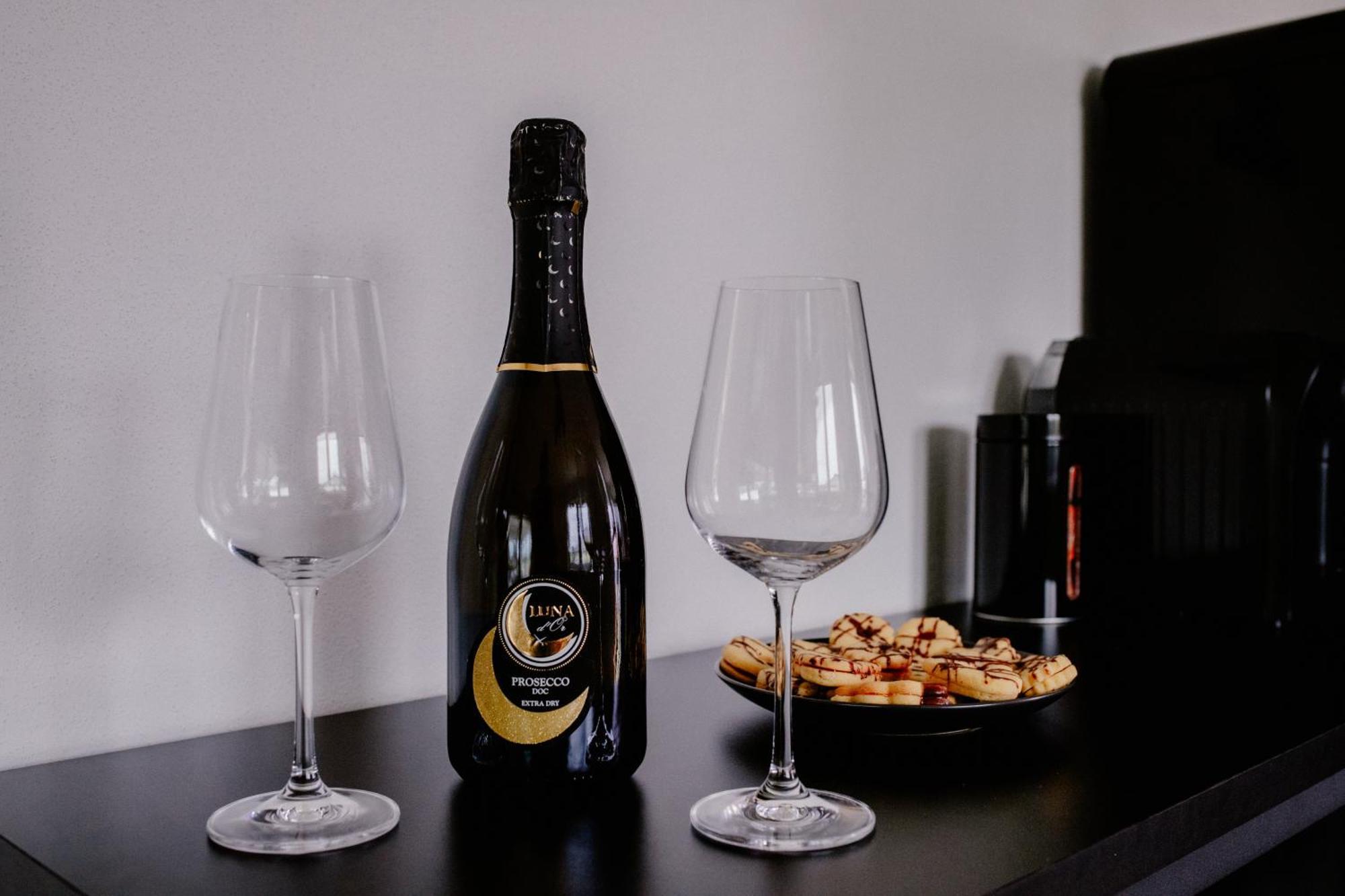 Apartment Fratello Šoporňa Zewnętrze zdjęcie
