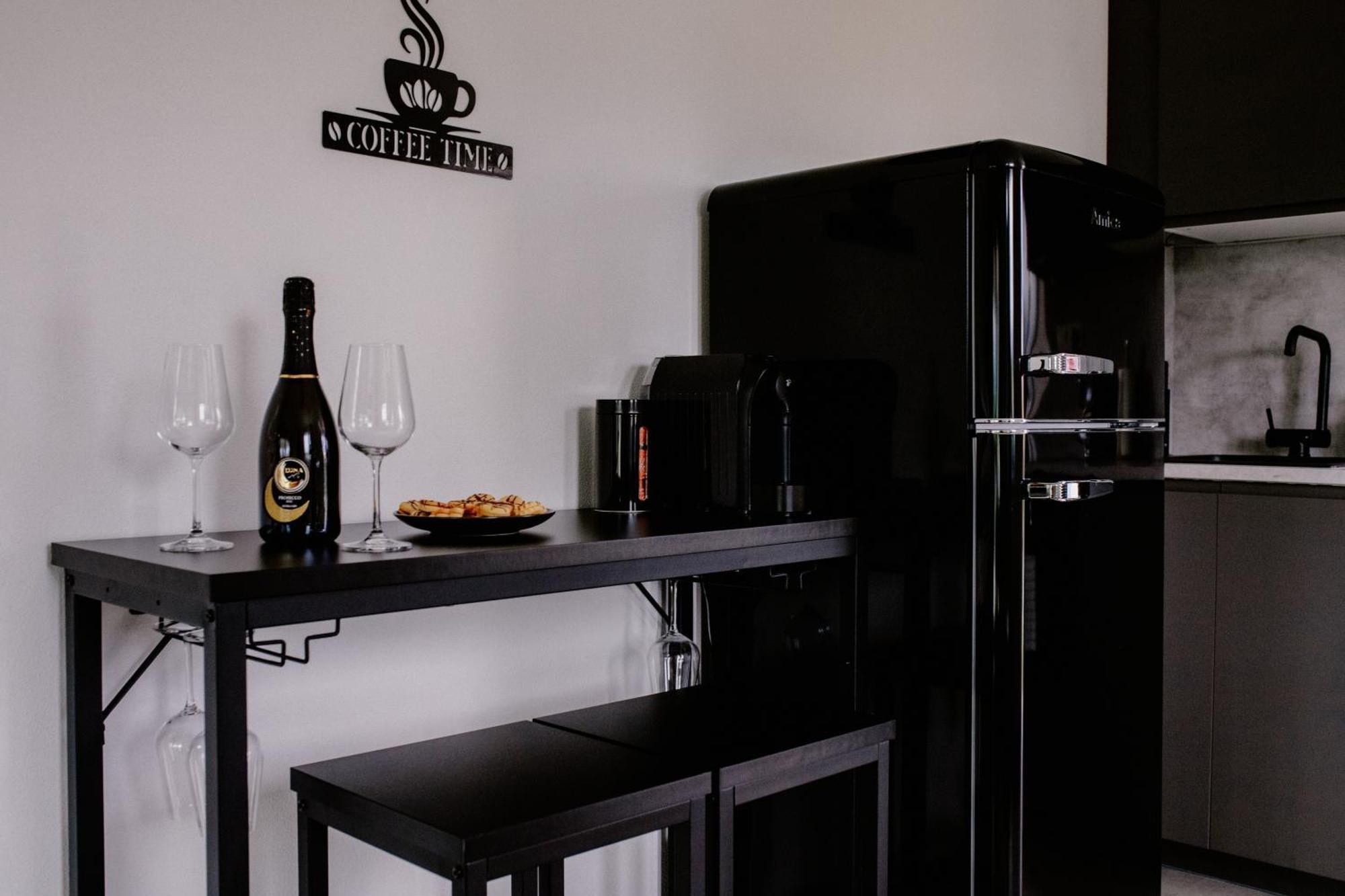 Apartment Fratello Šoporňa Zewnętrze zdjęcie