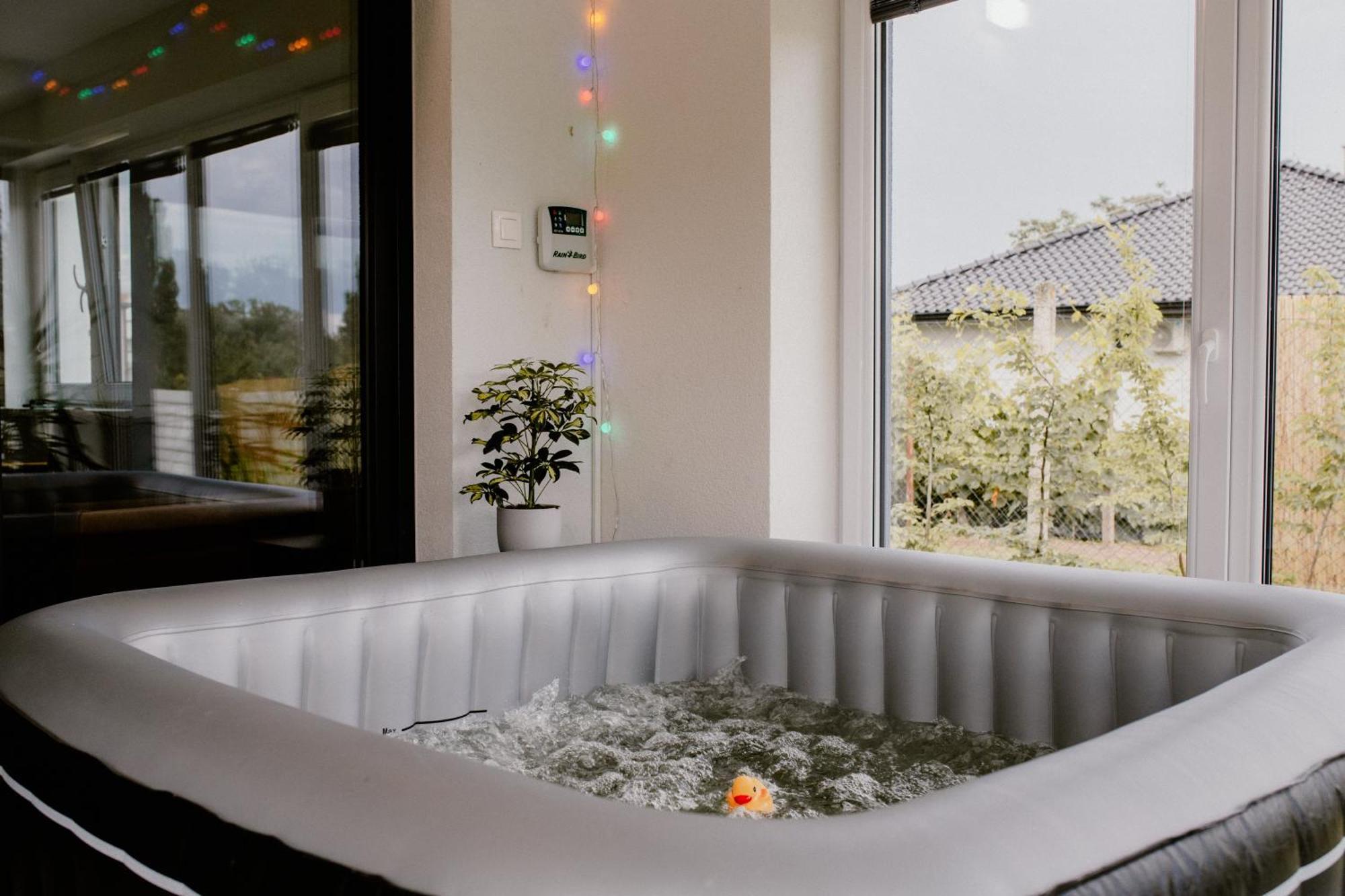 Apartment Fratello Šoporňa Zewnętrze zdjęcie